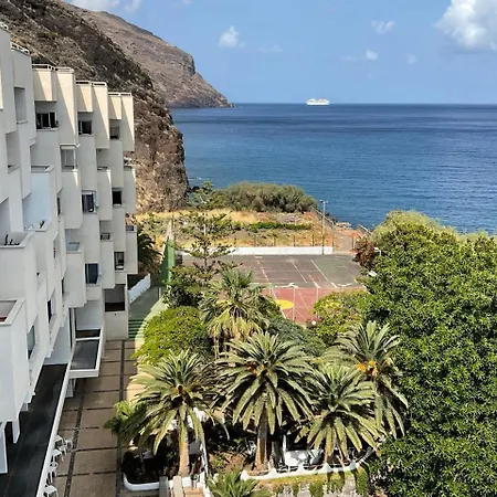 Ocean Front Playa Chica Apartman *