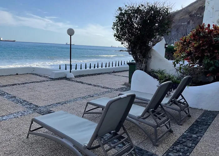 Ocean Front Playa Chica 圣克鲁斯-德特内里费