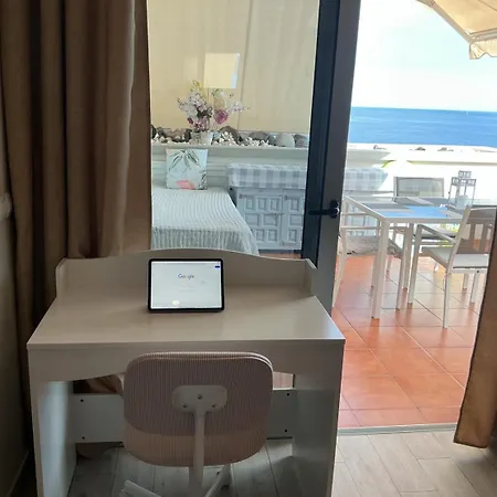 Ocean Front Playa Chica Apartamento *