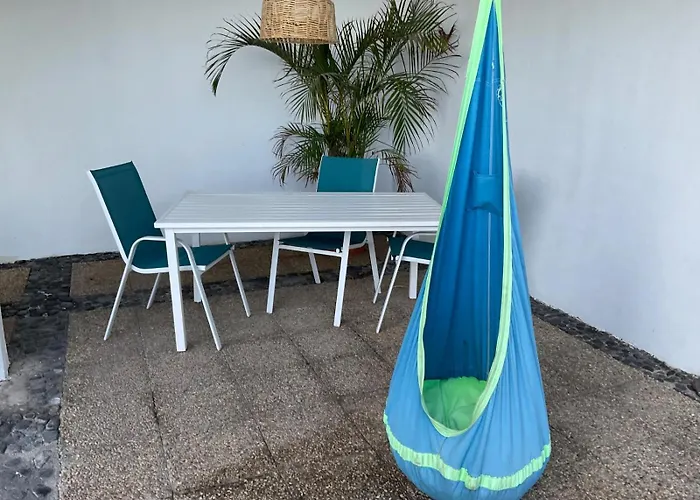 Ocean Front Playa Chica * 圣克鲁斯-德特内里费