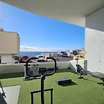 Ocean Front Playa Chica דירה *